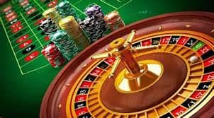 royal slot မိုဘိုင်းအက်ပ် မြန်မာဘာသာ ဖြင့် ဖုန်းတွင် ကစားနေပုံ